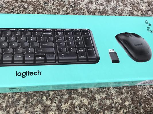 Bàn phím COMBO KHÔNG DÂY LOGITECH MK220 Bàn phím COMBO KHÔNG DÂY LOGITECH MK220